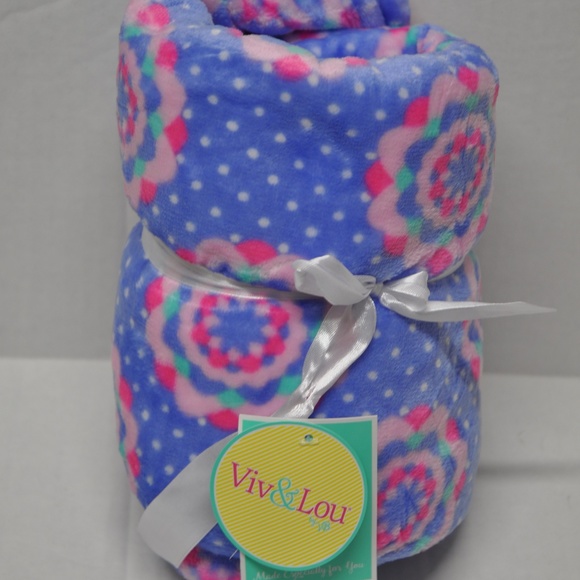 Viv & Lou Bedding Girls Soft Fleece Blanket Preschool Size Nwt